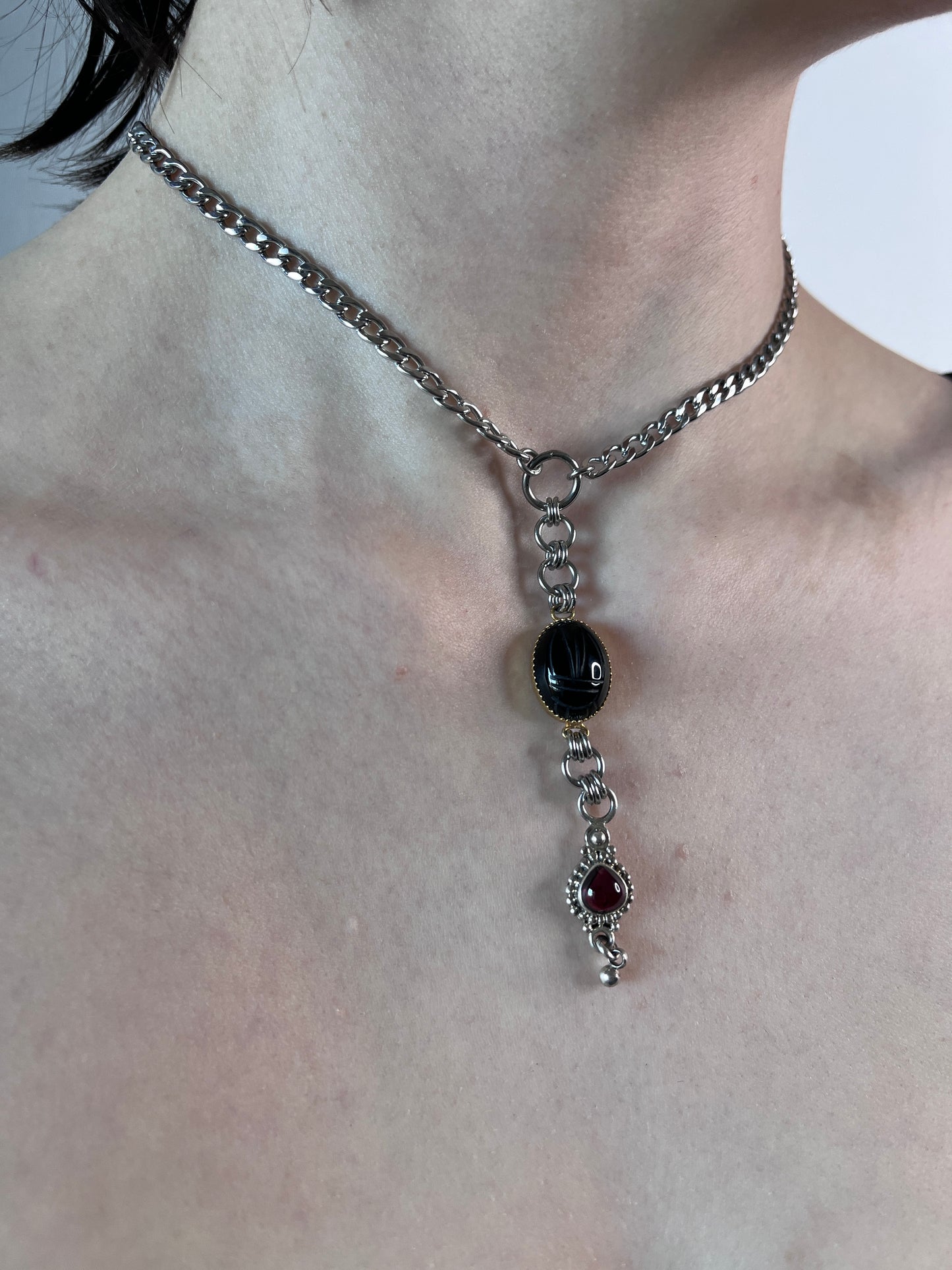 Obsidian garnet choker necklace