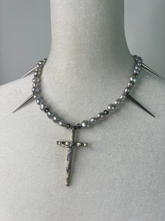 Fresh water Pearl Vintage Cross choker necklace