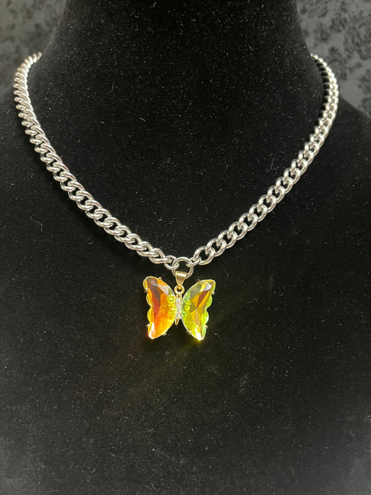 Butterfly choker